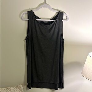Women's Black Sleeveless Top